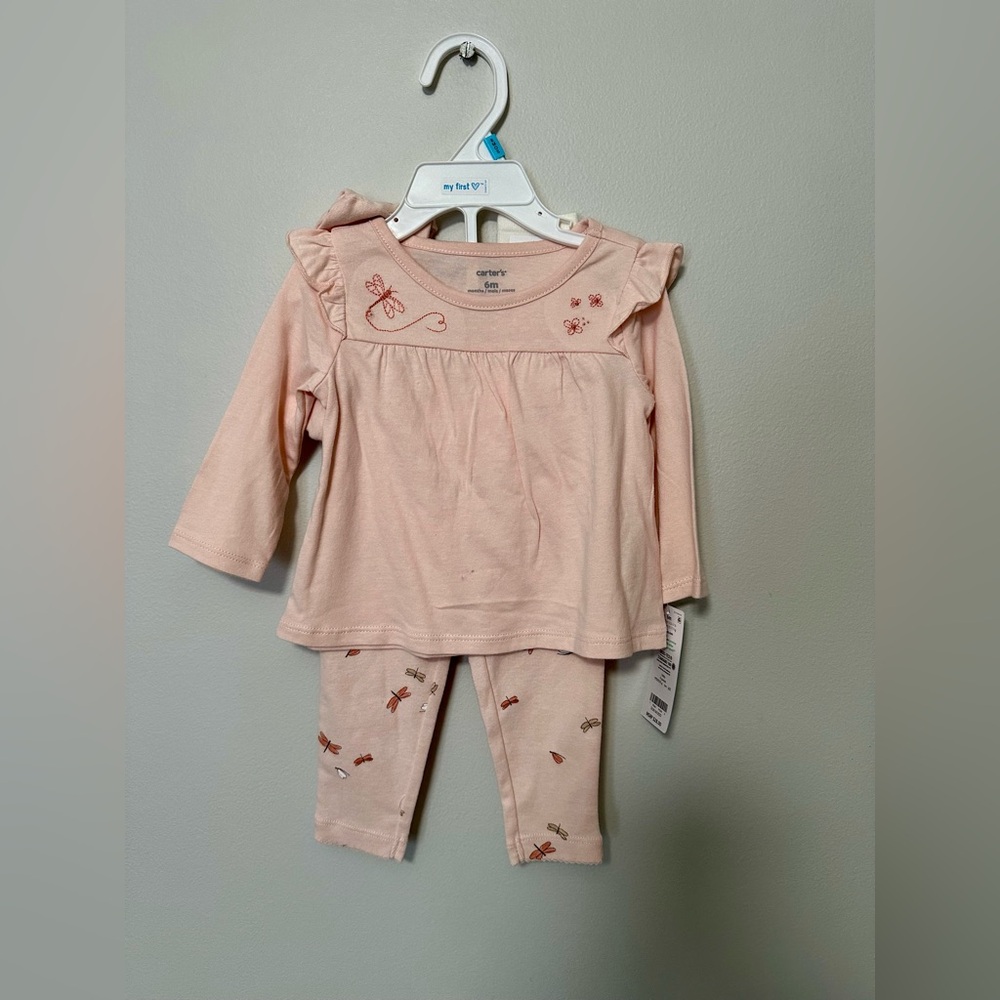 Carter’s 4 Piece Outfit